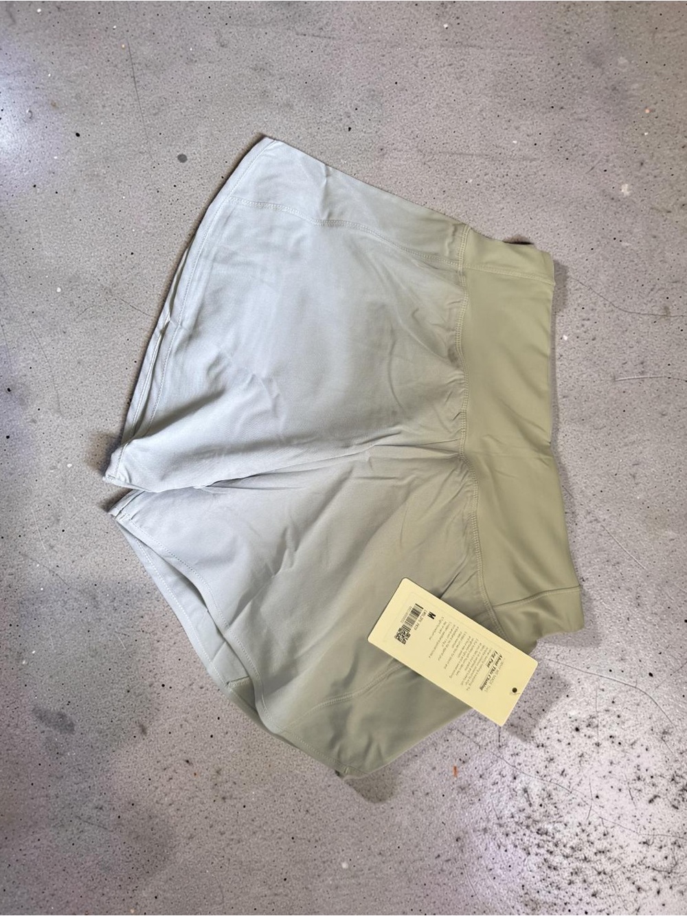 Women’s lululemon light gray active shorts
